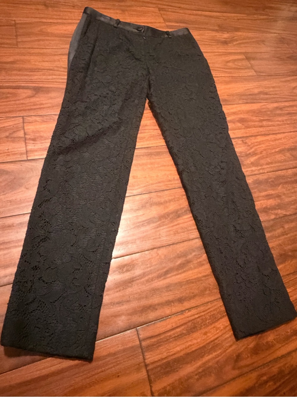 Dolce & Gabbana Black Lace Cropped Trousers - Picture 2 of 14